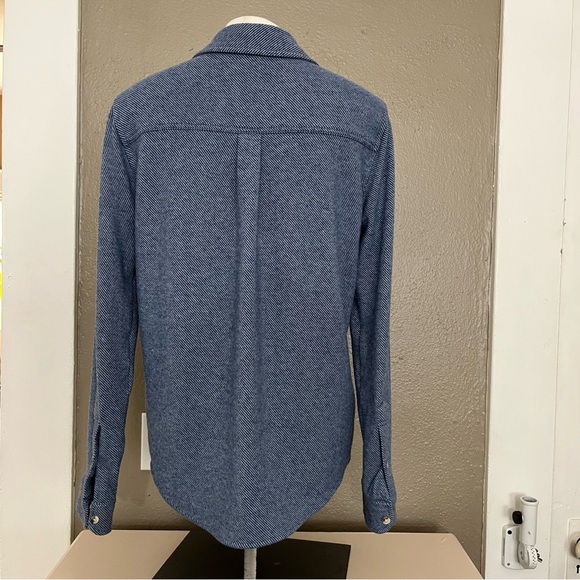 Faherty Legend Sweater Shirt Glacier Blue Twill Women’s Small - Picture 6 of 14